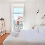 Mspc Chiado Premium * Lisbon