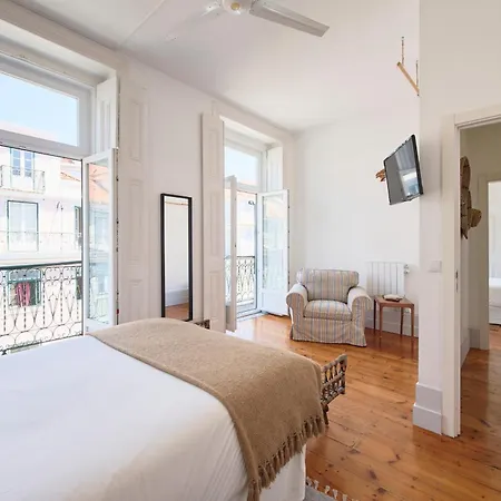 Mspc Chiado Premium Apartmán *